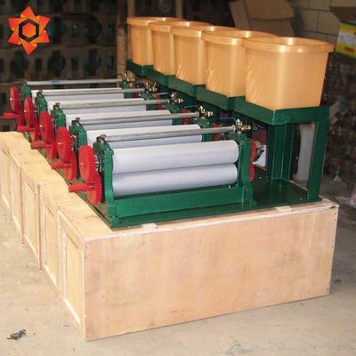 450mm Rulo Uzunluğu Balmumu Vakfı Rulo Makinesi 4.5 - 5.4mm Hücre Boyutu